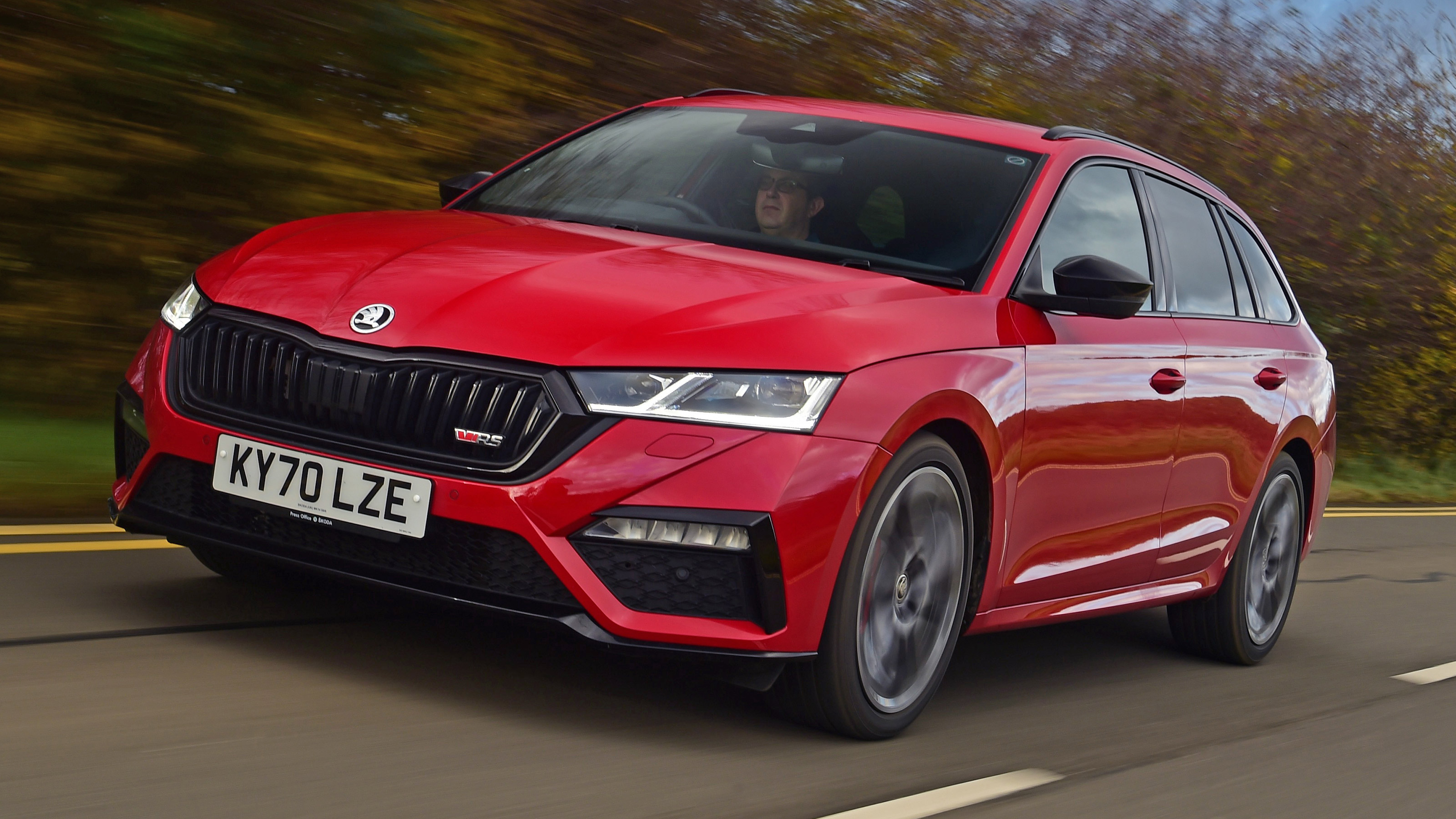 New Skoda Octavia VRS Estate 2020 Review | Auto Express